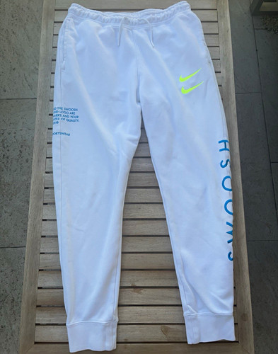 Nike sportswear swoosh - sportswear,